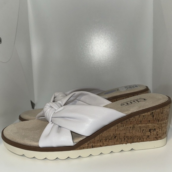 Cliffs White Mountain Azula Twist Knot Wedge Sandals Vegan Leather Women’s 8.5 - Picture 1 of 11